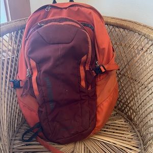 Patagonia Refugio 28L